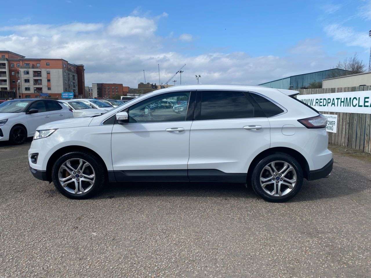 A 2017 FORD EDGE 2.0 TDCi Titanium SUV 5dr Diesel Powershift AWD Euro 6 (s/s) (210 ps) A 2017 FORD EDGE 2.0 TDCi Titanium SUV 5dr Diesel Powershift AWD Euro 6 (s/s) (210 ps)