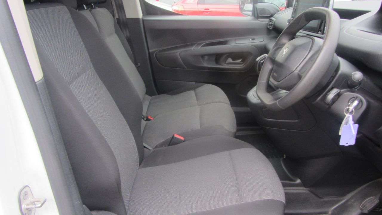 2021 PEUGEOT PARTNER 2021 PEUGEOT PARTNER
