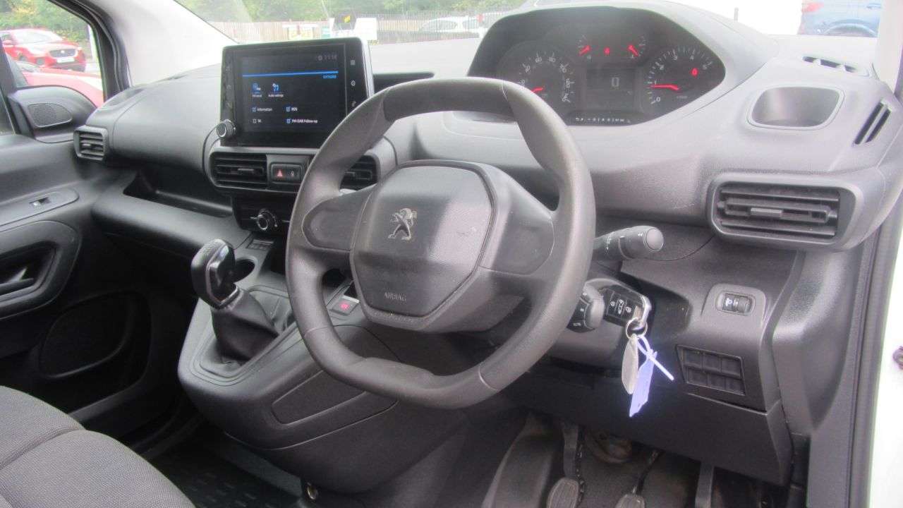 2021 PEUGEOT PARTNER 2021 PEUGEOT PARTNER