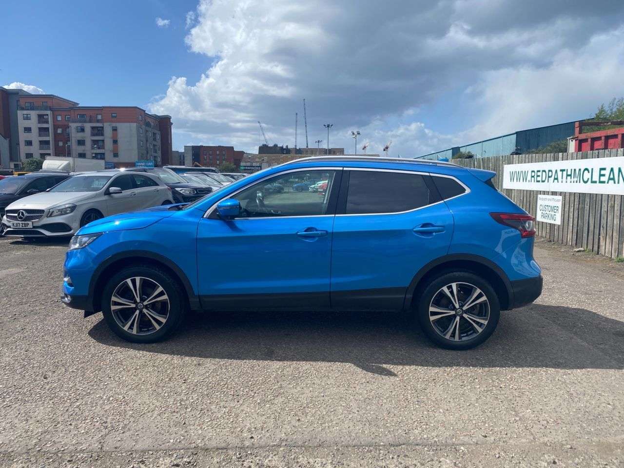 A 2018 NISSAN QASHQAI 1.2 DIG-T N-Connecta SUV 5dr Petrol Manual Euro 6 (s/s) (115 ps) GREAT COND A 2018 NISSAN QASHQAI 1.2 DIG-T N-Connecta SUV 5dr Petrol Manual Euro 6 (s/s) (115 ps) GREAT COND