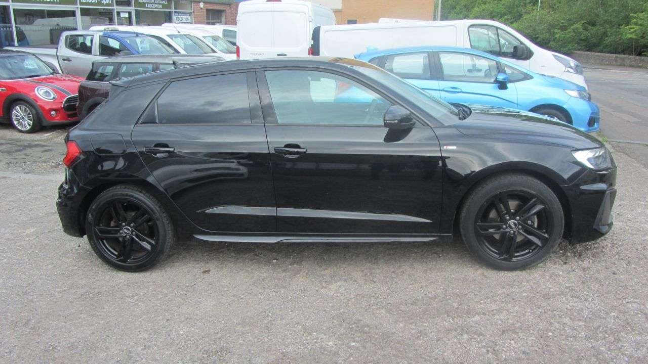 2022 AUDI A1 2022 AUDI A1