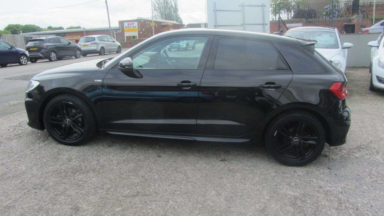 2022 AUDI A1 2022 AUDI A1