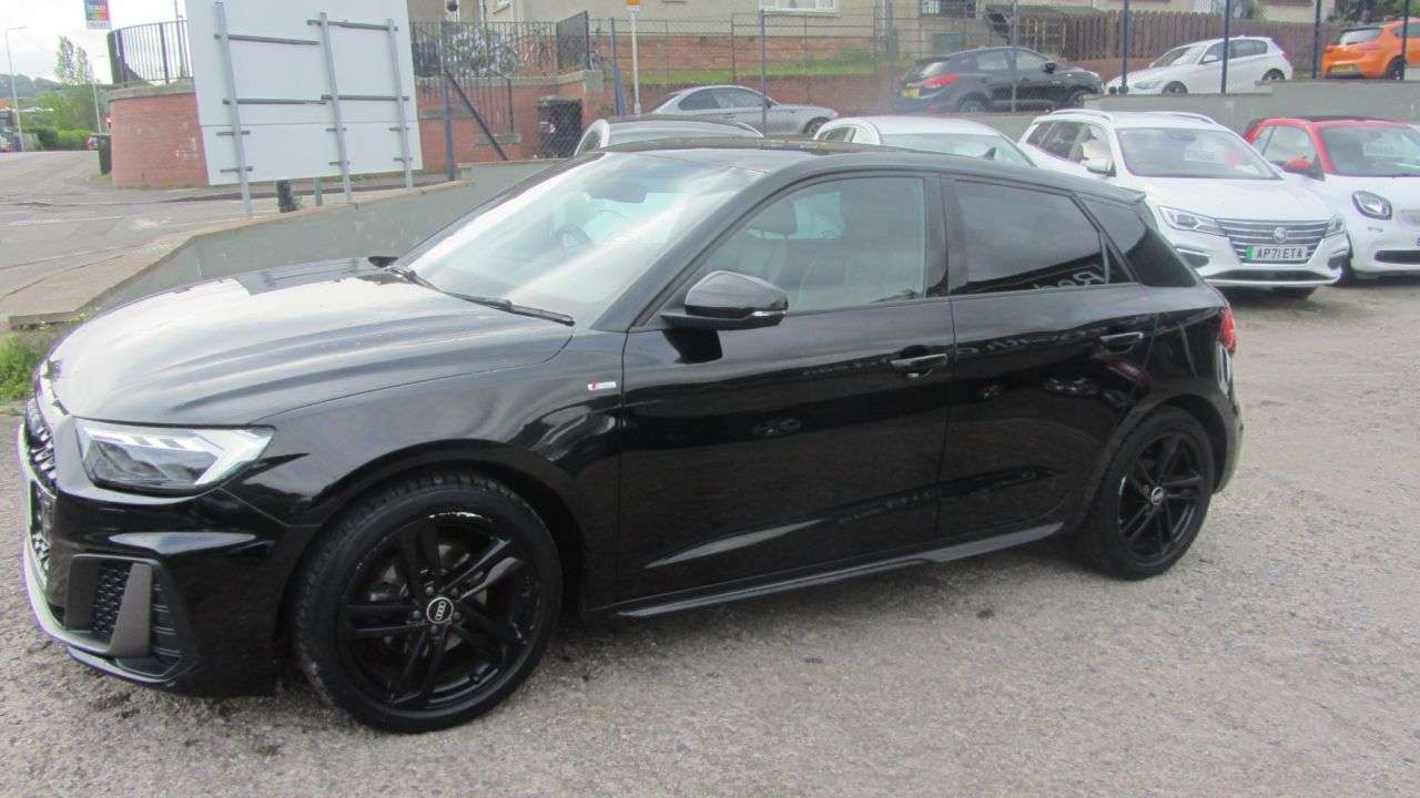 2022 AUDI A1 2022 AUDI A1