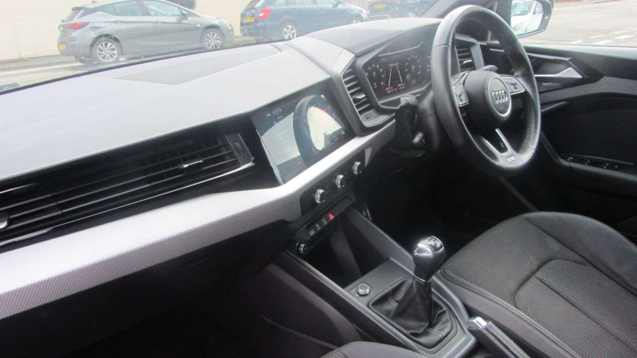 2022 AUDI A1 2022 AUDI A1