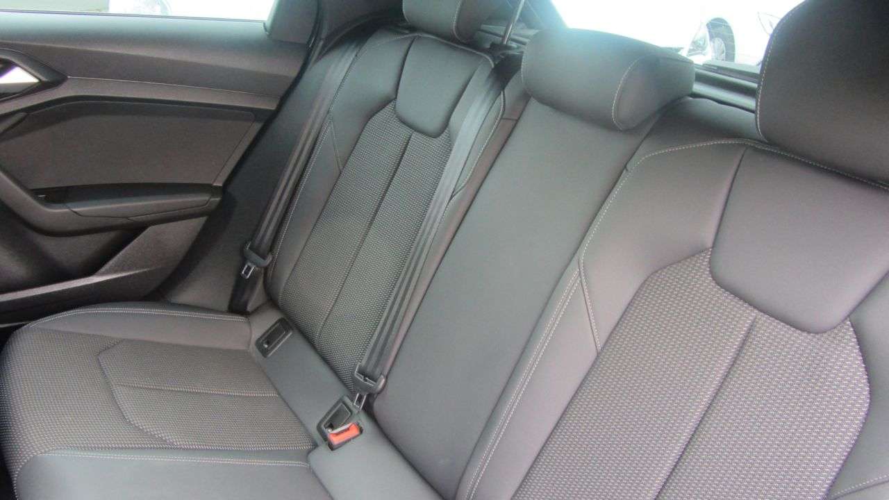 2022 AUDI A1 2022 AUDI A1
