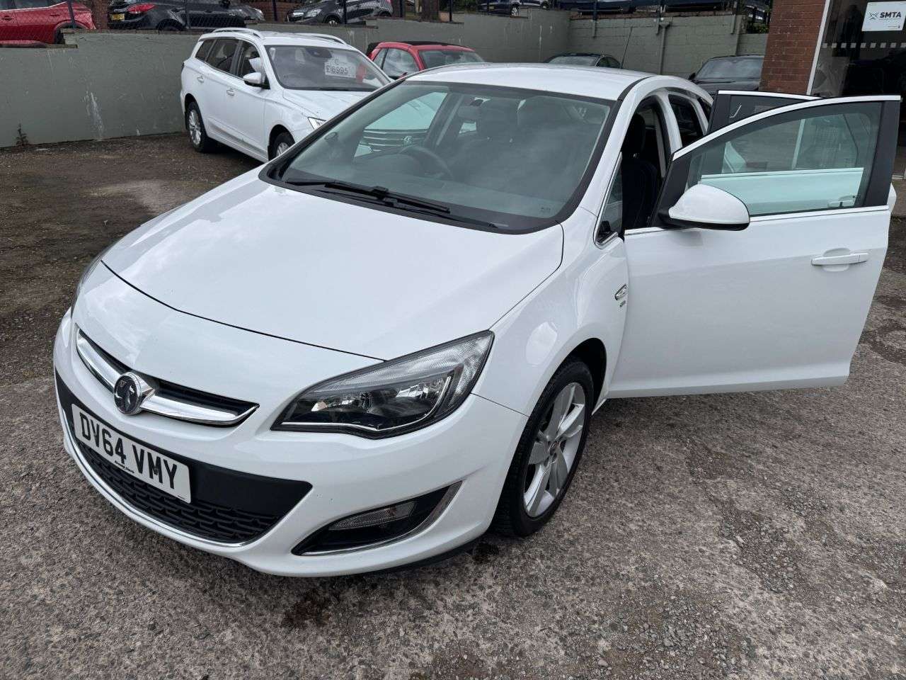 2014 VAUXHALL ASTRA 2014 VAUXHALL ASTRA