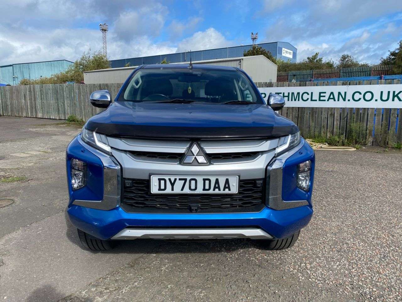 A 2020 MITSUBISHI L200 2.2 DI-D DC Barbarian X Pickup Double Cab 4dr Diesel Auto 4WD Euro 6 (s/s) A 2020 MITSUBISHI L200 2.2 DI-D DC Barbarian X Pickup Double Cab 4dr Diesel Auto 4WD Euro 6 (s/s)