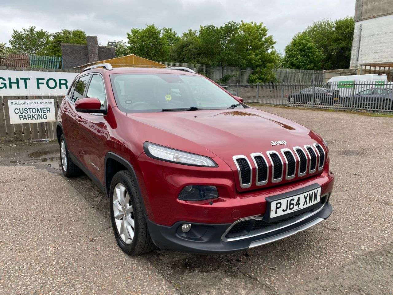 A 2014 JEEP CHEROKEE 2.0 CRD Limited SUV 5dr Diesel Auto 4WD Euro 5 (s/s) (170 ps) PX WELCOME, F A 2014 JEEP CHEROKEE 2.0 CRD Limited SUV 5dr Diesel Auto 4WD Euro 5 (s/s) (170 ps) PX WELCOME, F