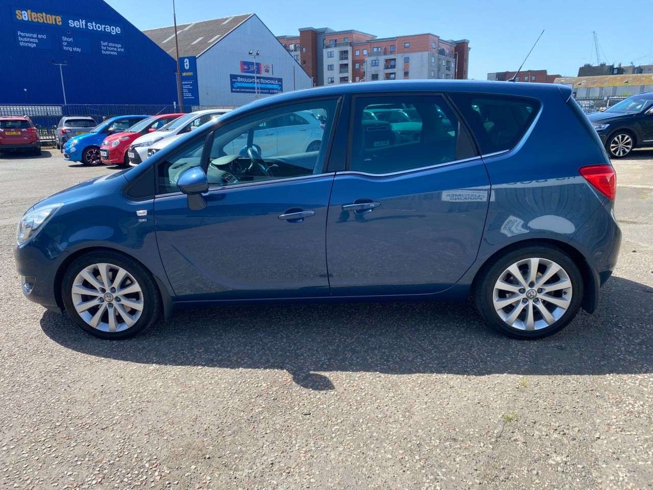A 2015 VAUXHALL MERIVA 1.7 CDTi SE MPV 5dr Diesel Auto Euro 5 (110 ps) Automatic Low Mileage A 2015 VAUXHALL MERIVA 1.7 CDTi SE MPV 5dr Diesel Auto Euro 5 (110 ps) Automatic Low Mileage
