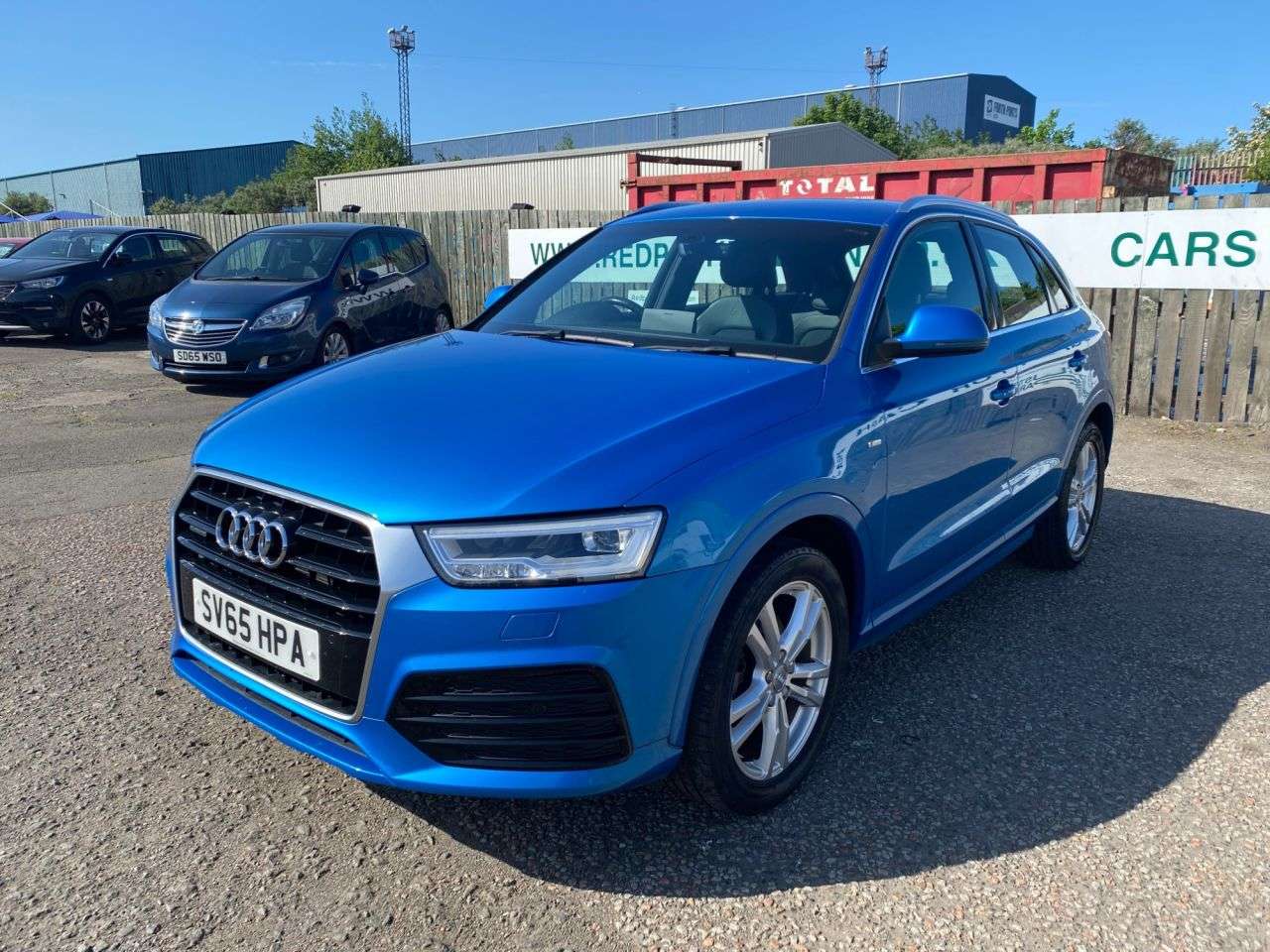 A 2015 AUDI Q3 2.0 TDI S line SUV 5dr Diesel Manual quattro Euro 6 (s/s) (184 ps) A 2015 AUDI Q3 2.0 TDI S line SUV 5dr Diesel Manual quattro Euro 6 (s/s) (184 ps)