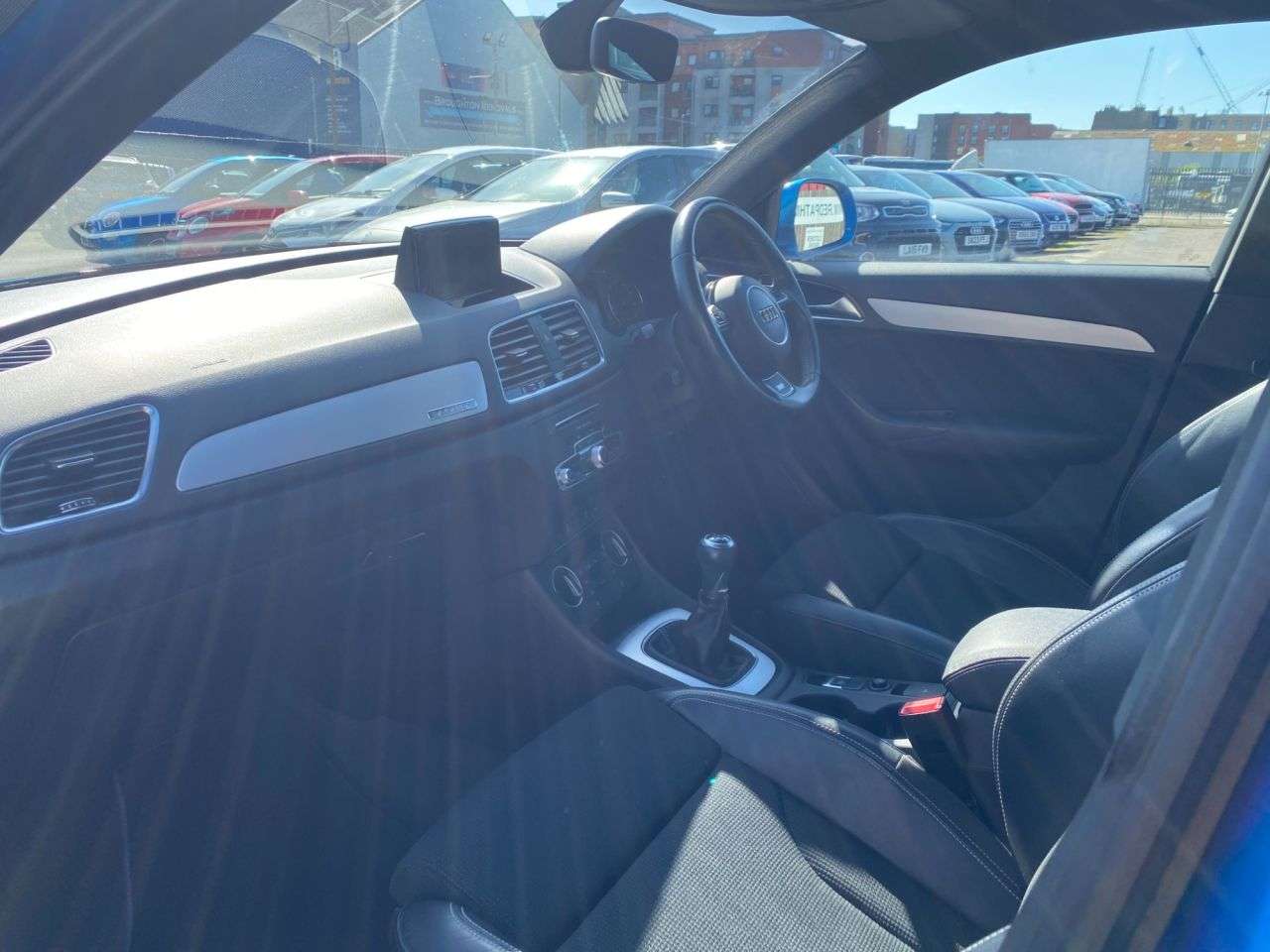 2015 AUDI Q3 2015 AUDI Q3