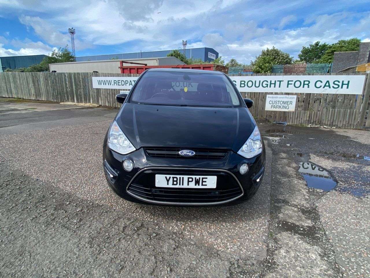 A 2011 FORD S-MAX 2.0 TDCi Titanium MPV 5dr Diesel Manual Euro 5 (163 ps) PX WELCOME, A 2011 FORD S-MAX 2.0 TDCi Titanium MPV 5dr Diesel Manual Euro 5 (163 ps) PX WELCOME,