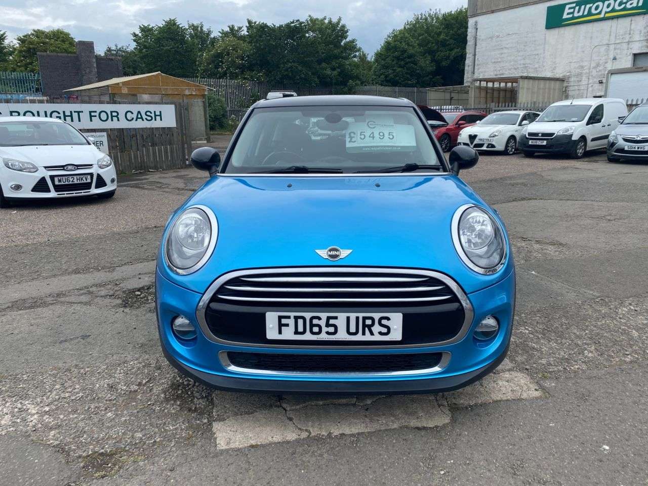 A 2015 MINI HATCH 1.5 Cooper Hatchback 5dr Petrol Manual Euro 6 (s/s) (136 ps) Lovely conditi A 2015 MINI HATCH 1.5 Cooper Hatchback 5dr Petrol Manual Euro 6 (s/s) (136 ps) Lovely conditi