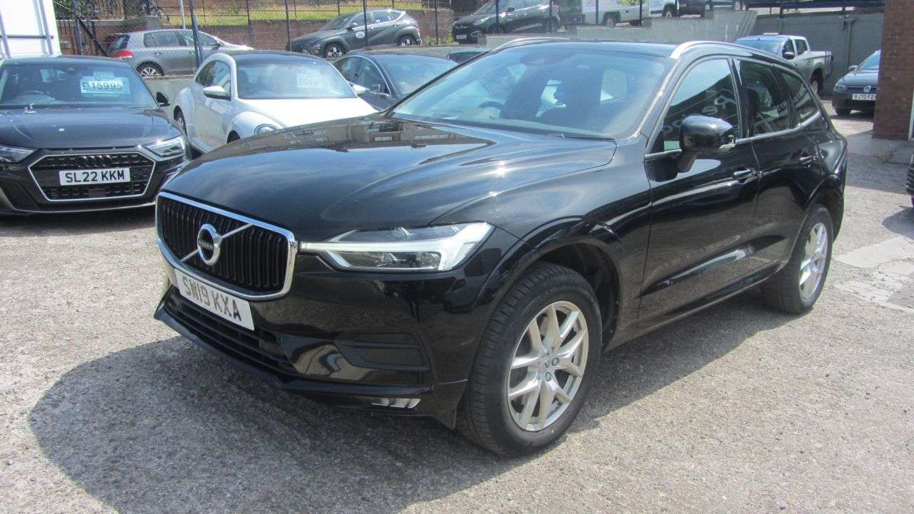 A 2019 VOLVO XC60 2.0 D4 Momentum Pro SUV 5dr Diesel Auto AWD Euro 6 (s/s) (190 ps) BLUETOOTH A 2019 VOLVO XC60 2.0 D4 Momentum Pro SUV 5dr Diesel Auto AWD Euro 6 (s/s) (190 ps) BLUETOOTH