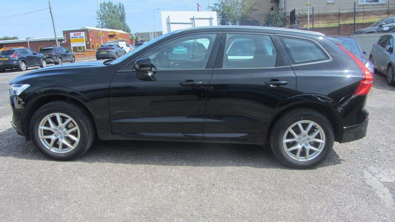 A 2019 VOLVO XC60 2.0 D4 Momentum Pro SUV 5dr Diesel Auto AWD Euro 6 (s/s) (190 ps) BLUETOOTH A 2019 VOLVO XC60 2.0 D4 Momentum Pro SUV 5dr Diesel Auto AWD Euro 6 (s/s) (190 ps) BLUETOOTH