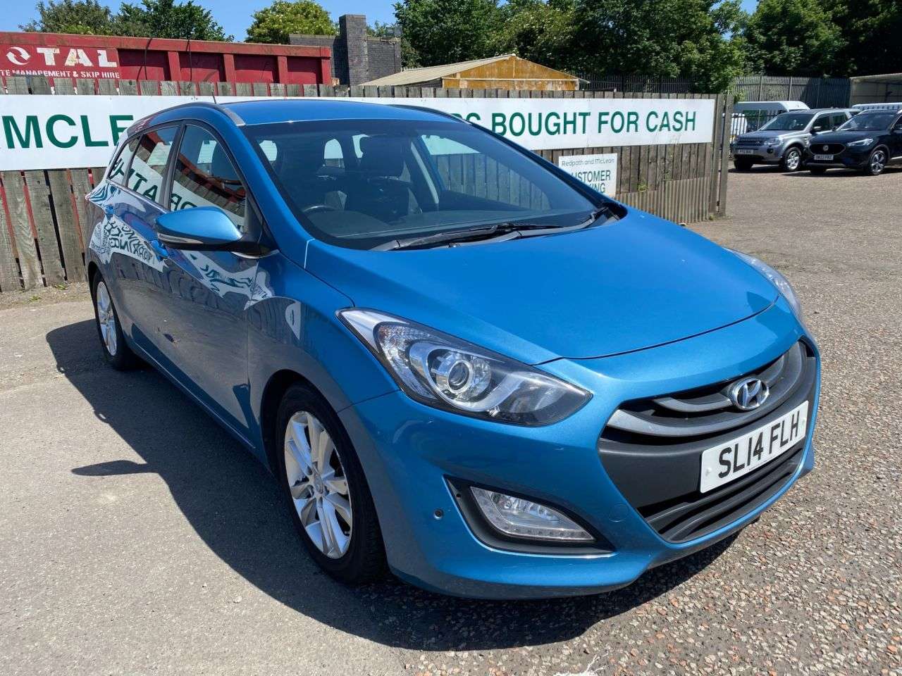 A 2014 HYUNDAI I30 1.6 CRDi Blue Drive Style Tourer 5dr Diesel Manual Euro 5 (s/s) (128 ps) PX A 2014 HYUNDAI I30 1.6 CRDi Blue Drive Style Tourer 5dr Diesel Manual Euro 5 (s/s) (128 ps) PX