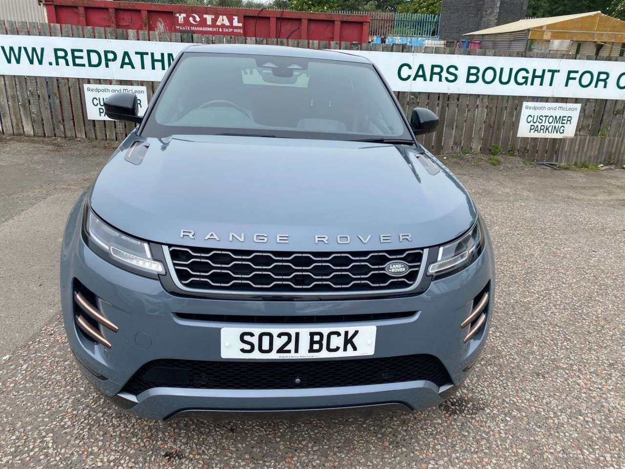 A 2021 LAND ROVER RANGE ROVER EVOQUE 1.5 P300e 12.2kWh R-Dynamic S SUV 5dr Petrol Plug-in Hybrid Auto 4WD Euro 6 A 2021 LAND ROVER RANGE ROVER EVOQUE 1.5 P300e 12.2kWh R-Dynamic S SUV 5dr Petrol Plug-in Hybrid Auto 4WD Euro 6