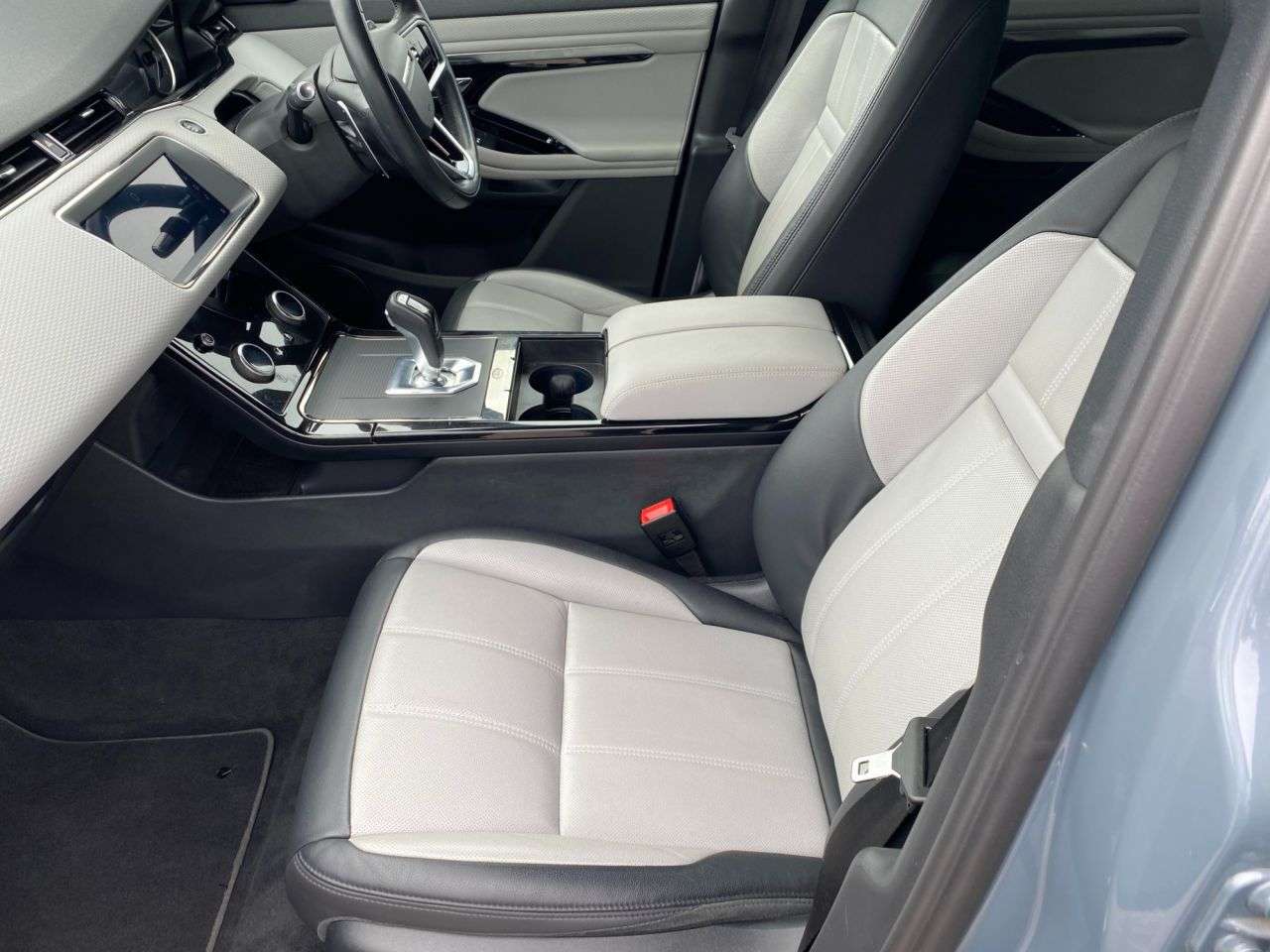 2021 LAND ROVER RANGE ROVER EVOQUE 2021 LAND ROVER RANGE ROVER EVOQUE