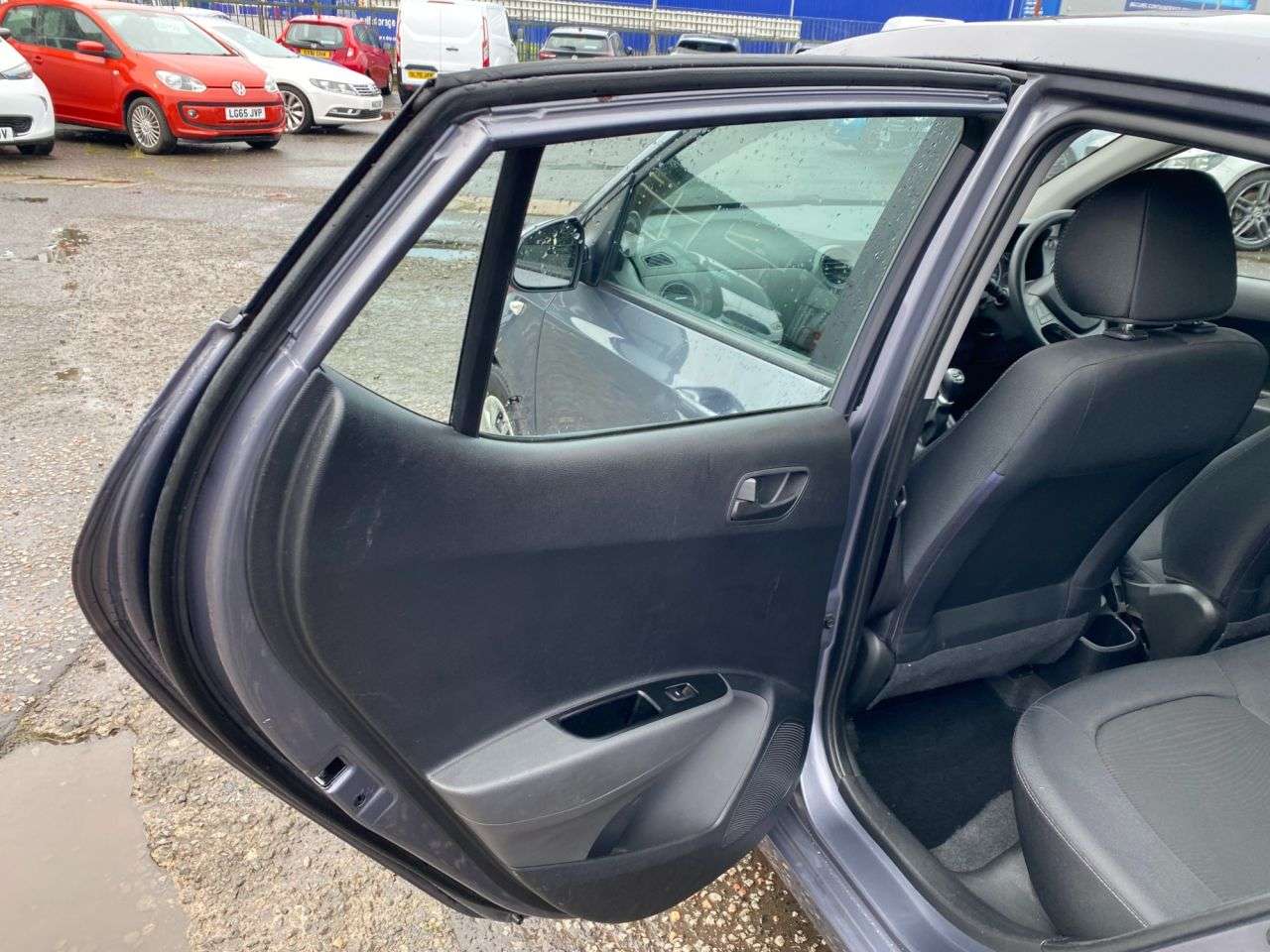 2017 HYUNDAI I10 2017 HYUNDAI I10