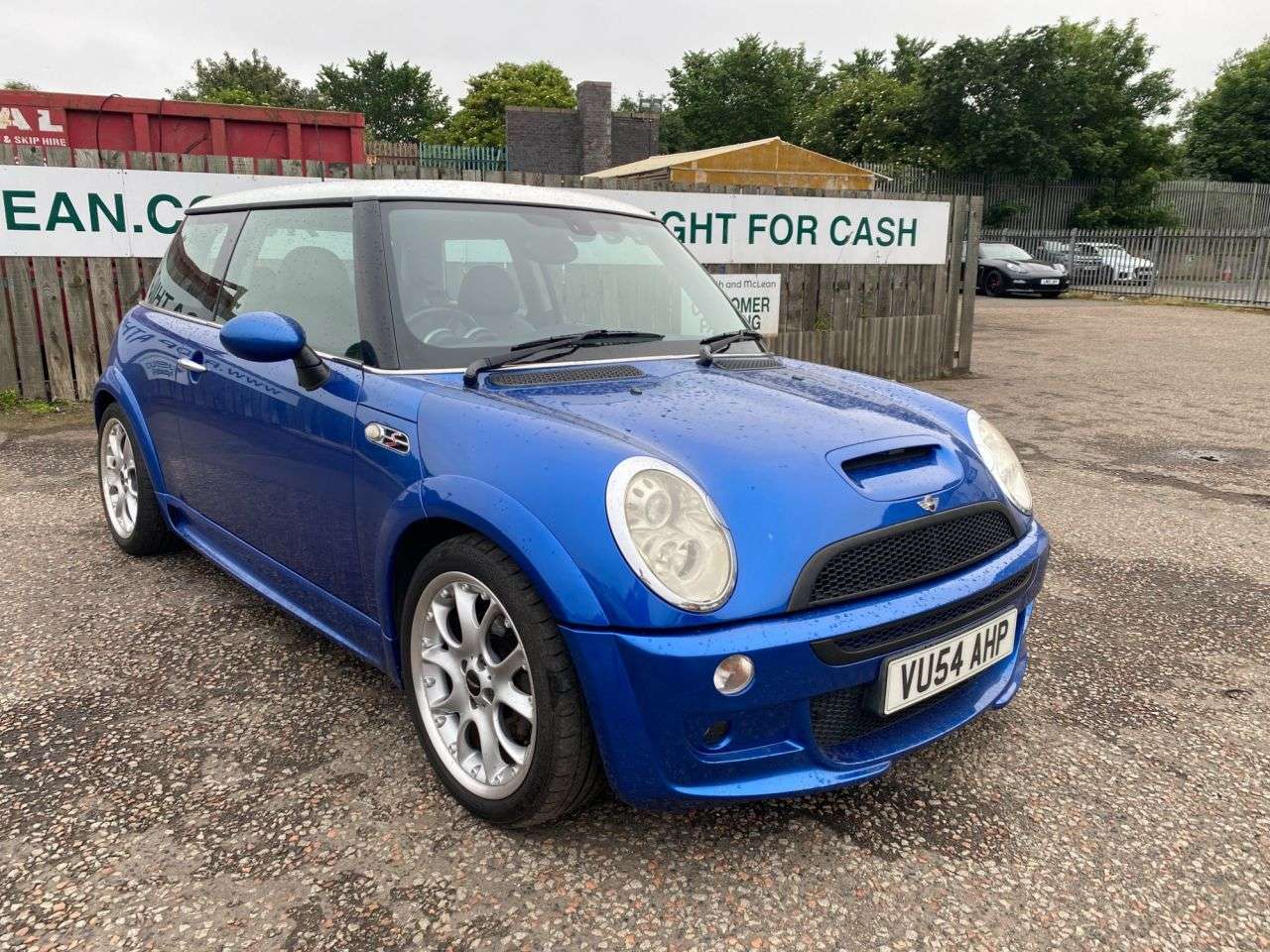 A 2004 MINI HATCH 1.6 Cooper S Hatchback 3dr Petrol Manual Euro 4 (163 bhp) PX Welcome A 2004 MINI HATCH 1.6 Cooper S Hatchback 3dr Petrol Manual Euro 4 (163 bhp) PX Welcome