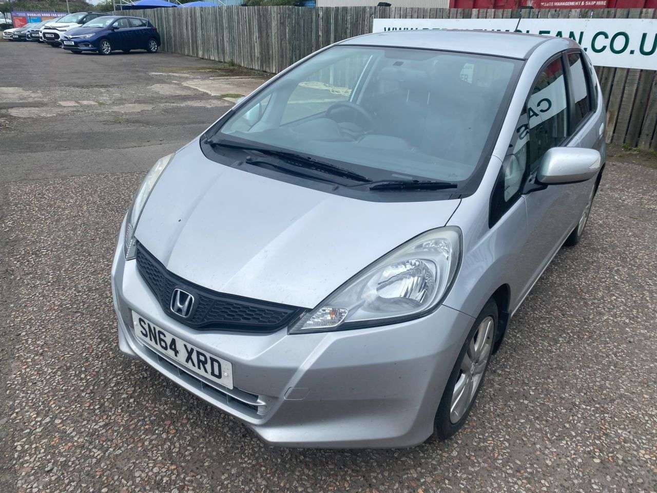 A 2014 HONDA JAZZ 1.4 i-VTEC ES Plus Hatchback 5dr Petrol CVT Euro 5 (99 ps) LOVELY LOW MILEA A 2014 HONDA JAZZ 1.4 i-VTEC ES Plus Hatchback 5dr Petrol CVT Euro 5 (99 ps) LOVELY LOW MILEA
