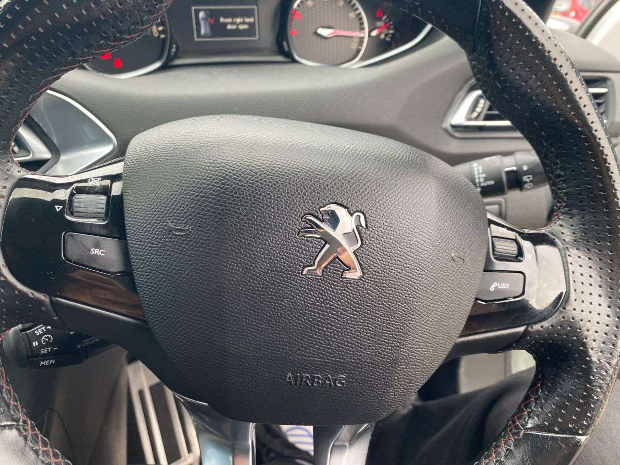 2018 PEUGEOT 308 2018 PEUGEOT 308