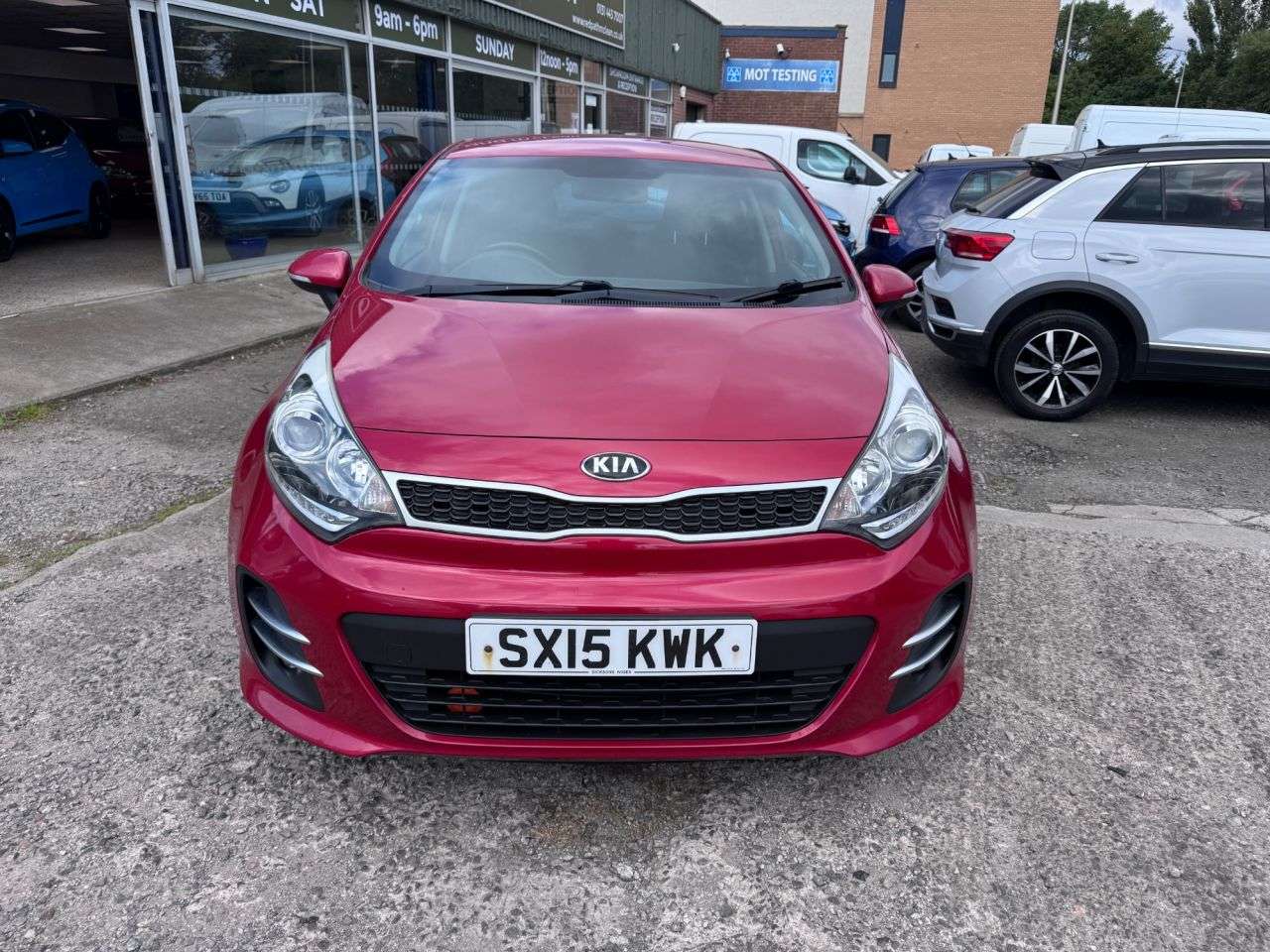 A 2015 KIA RIO 1.4 EcoDynamics 3 Hatchback 5dr Petrol Manual Euro 6 (s/s) (107 bhp) Full h A 2015 KIA RIO 1.4 EcoDynamics 3 Hatchback 5dr Petrol Manual Euro 6 (s/s) (107 bhp) Full h