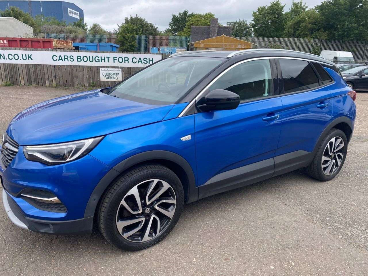 A 2018 VAUXHALL GRANDLAND X 1.2 Turbo Elite Nav SUV 5dr Petrol Manual Euro 6 (s/s) (130 ps) Low Mileage A 2018 VAUXHALL GRANDLAND X 1.2 Turbo Elite Nav SUV 5dr Petrol Manual Euro 6 (s/s) (130 ps) Low Mileage