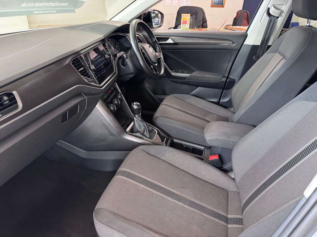 2019 VOLKSWAGEN T-ROC 2019 VOLKSWAGEN T-ROC