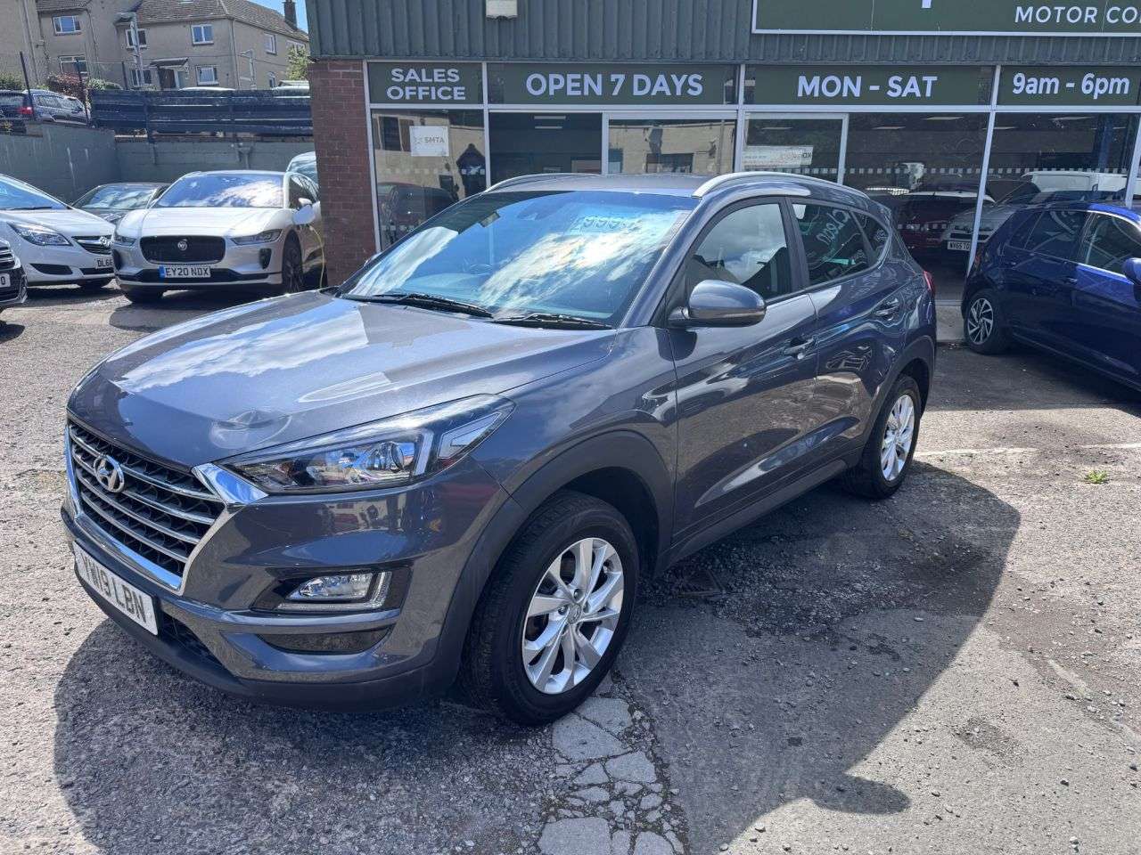 A 2019 HYUNDAI TUCSON 1.6 GDi SE Nav SUV 5dr Petrol Manual Euro 6 (s/s) (132 ps) Great spec ULEZ A 2019 HYUNDAI TUCSON 1.6 GDi SE Nav SUV 5dr Petrol Manual Euro 6 (s/s) (132 ps) Great spec ULEZ
