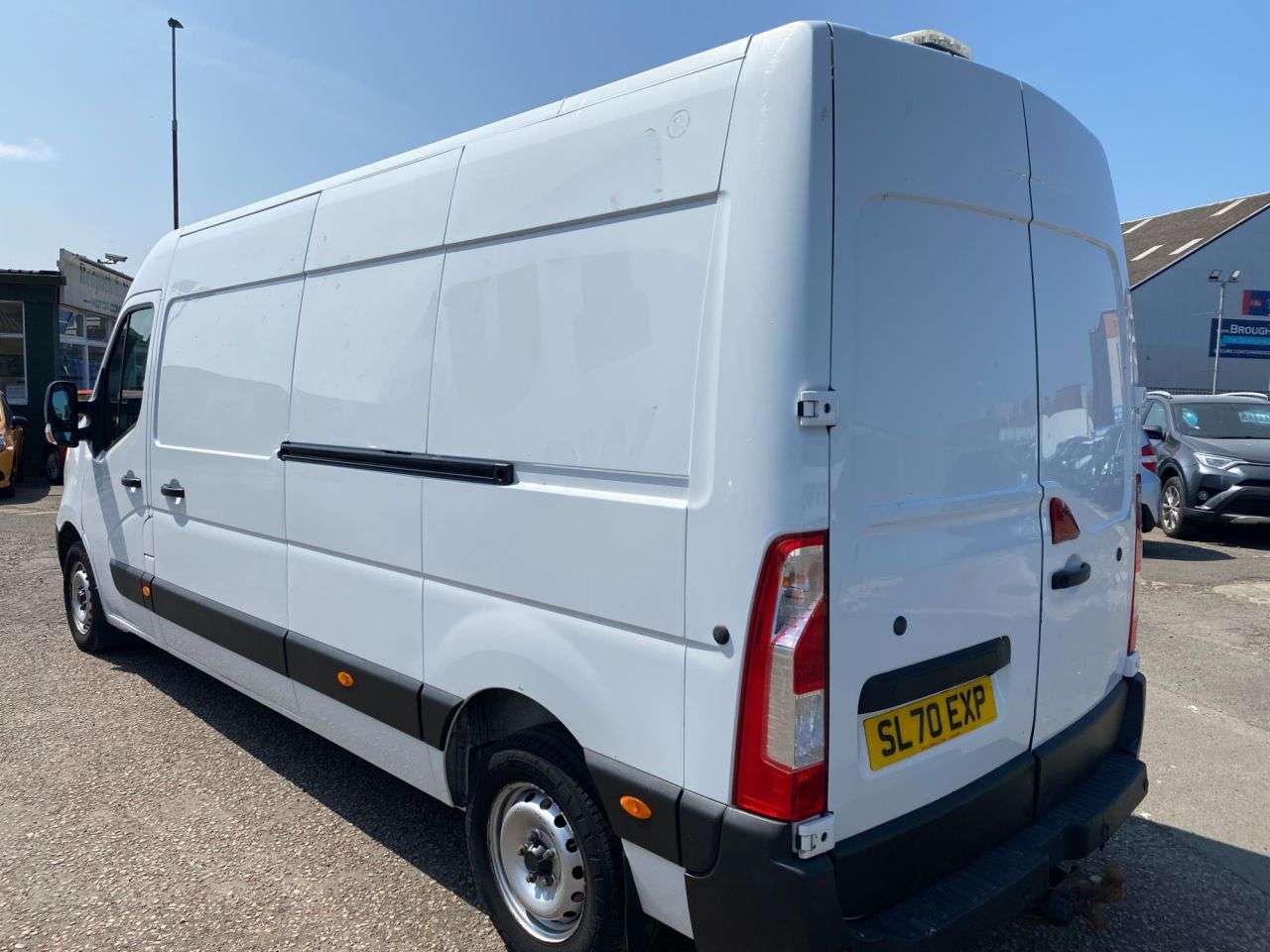 2020 NISSAN NV400 2020 NISSAN NV400