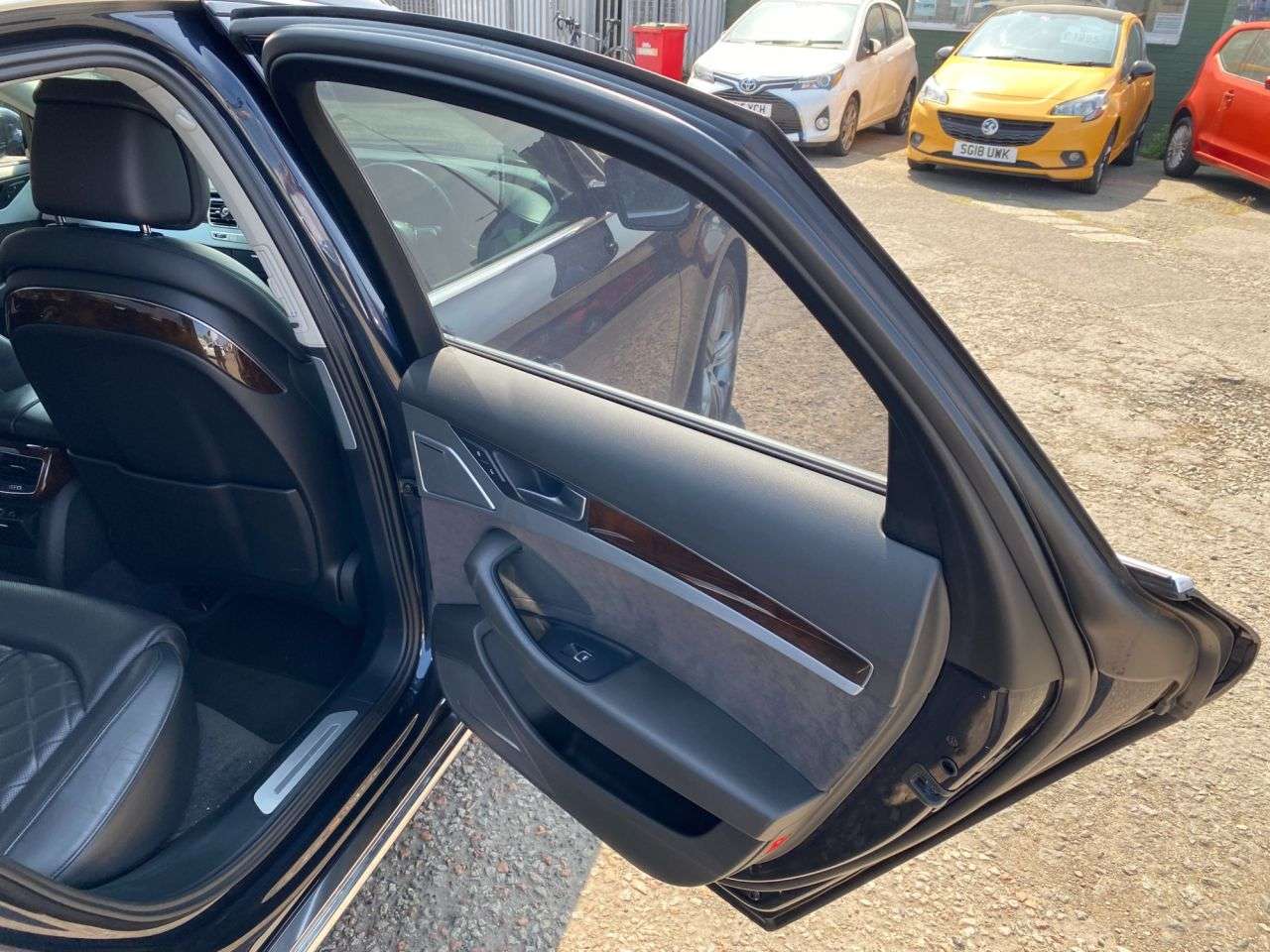 2014 AUDI A8 2014 AUDI A8
