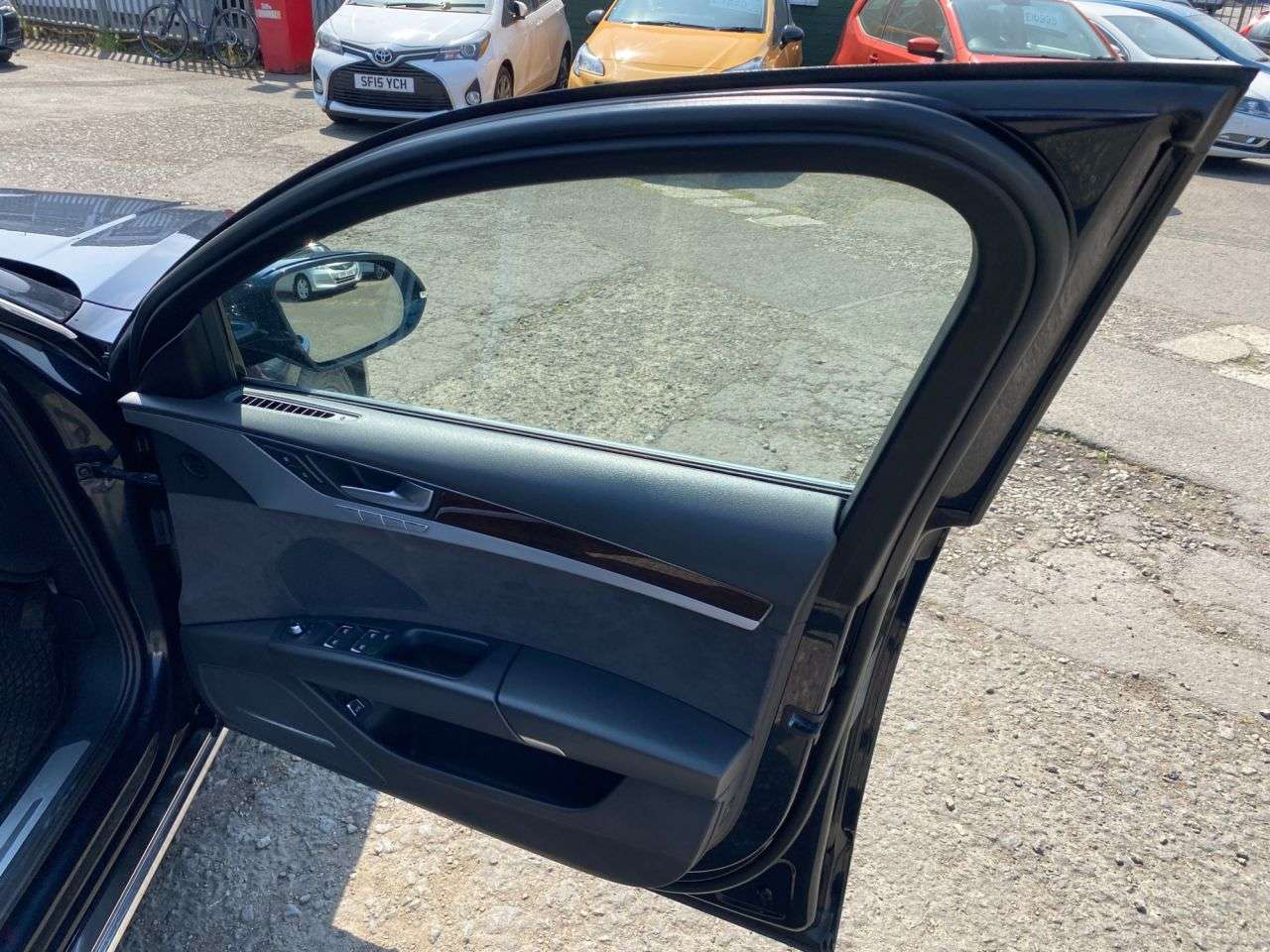 2014 AUDI A8 2014 AUDI A8