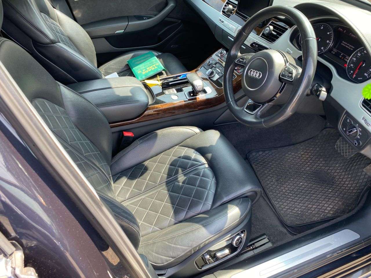 2014 AUDI A8 2014 AUDI A8