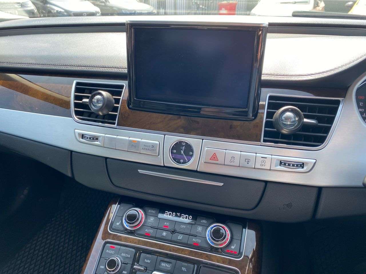 2014 AUDI A8 2014 AUDI A8