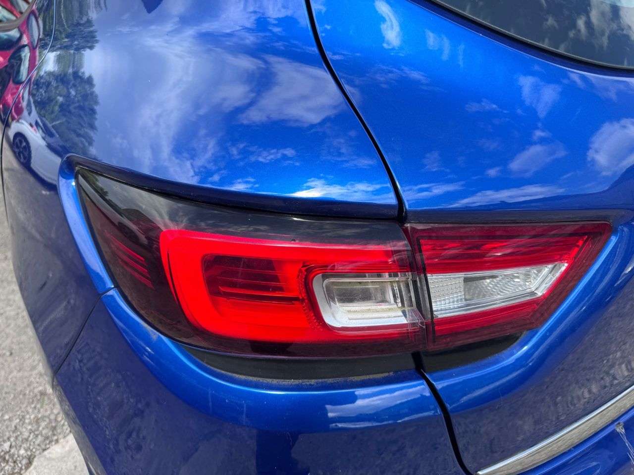 2019 RENAULT CLIO 2019 RENAULT CLIO