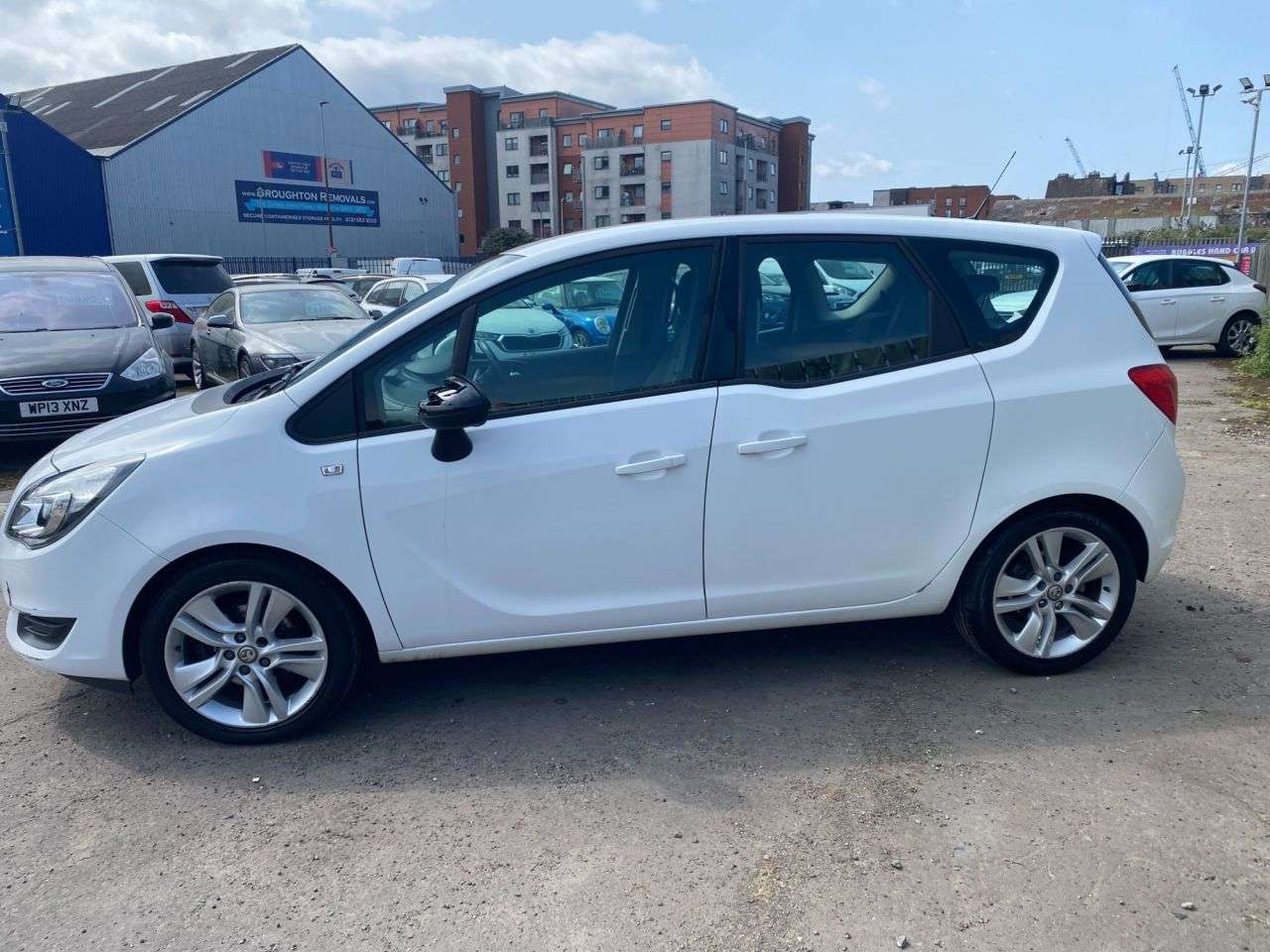 A 2016 VAUXHALL MERIVA 1.4i Club MPV 5dr Petrol Manual Euro 6 (100 ps) VERY LOW MILEAGE A 2016 VAUXHALL MERIVA 1.4i Club MPV 5dr Petrol Manual Euro 6 (100 ps) VERY LOW MILEAGE