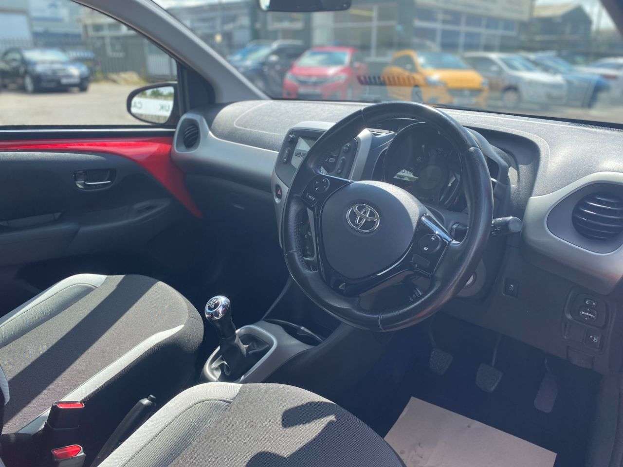2016 TOYOTA AYGO 2016 TOYOTA AYGO