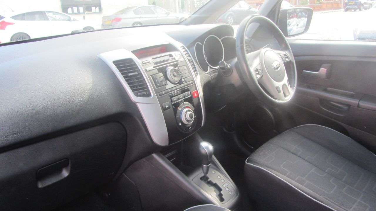 2014 KIA VENGA 2014 KIA VENGA