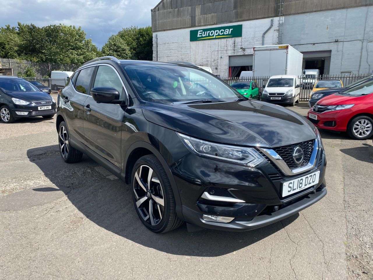 A 2018 NISSAN QASHQAI 1.2 DIG-T Tekna SUV 5dr Petrol XTRON Euro 6 (s/s) (115 ps) GREAT CONDITION A 2018 NISSAN QASHQAI 1.2 DIG-T Tekna SUV 5dr Petrol XTRON Euro 6 (s/s) (115 ps) GREAT CONDITION