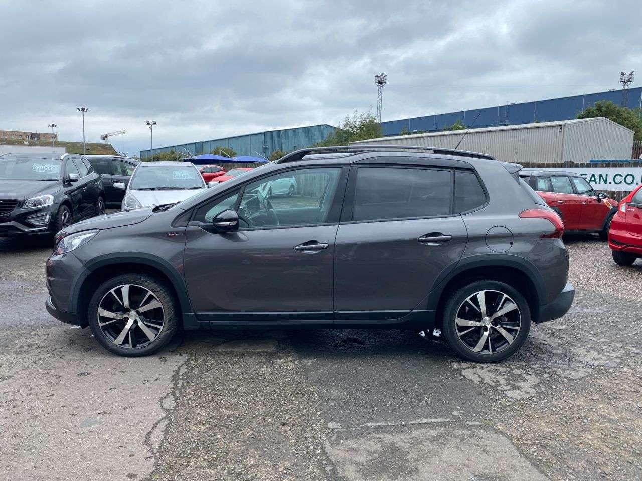 A 2017 PEUGEOT 2008 1.2 PureTech GT Line SUV 5dr Petrol Manual Euro 6 (s/s) (110 ps) PX WELCOME A 2017 PEUGEOT 2008 1.2 PureTech GT Line SUV 5dr Petrol Manual Euro 6 (s/s) (110 ps) PX WELCOME