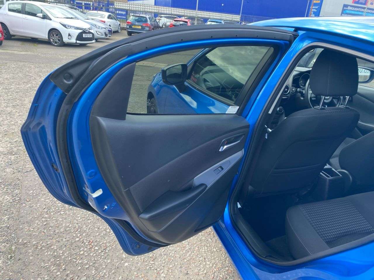 2018 MAZDA MAZDA2 2018 MAZDA MAZDA2