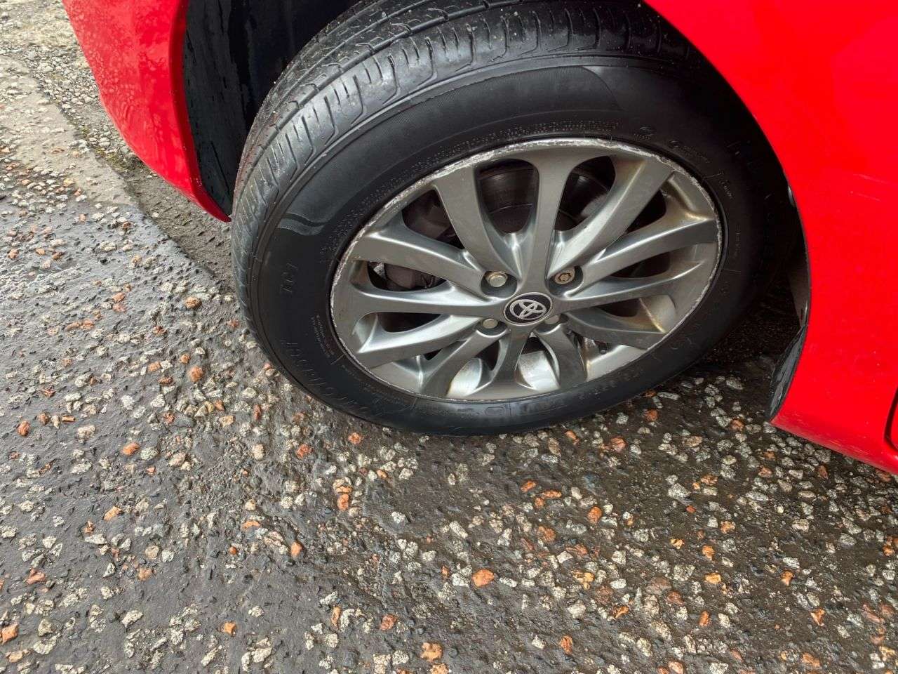 2016 TOYOTA YARIS 2016 TOYOTA YARIS