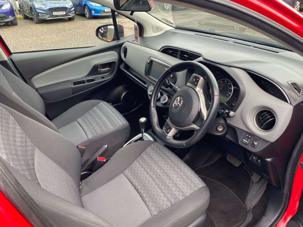 2016 TOYOTA YARIS 2016 TOYOTA YARIS