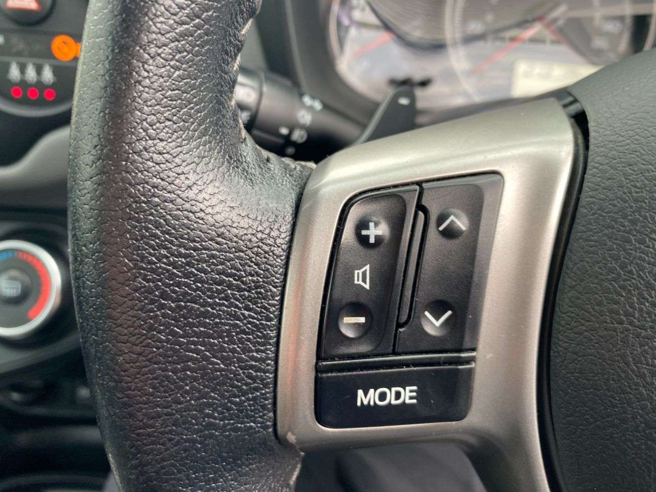 2016 TOYOTA YARIS 2016 TOYOTA YARIS