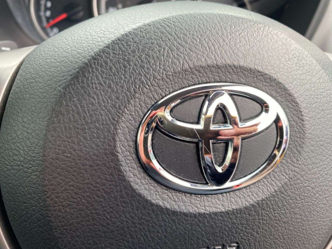 2016 TOYOTA YARIS 2016 TOYOTA YARIS
