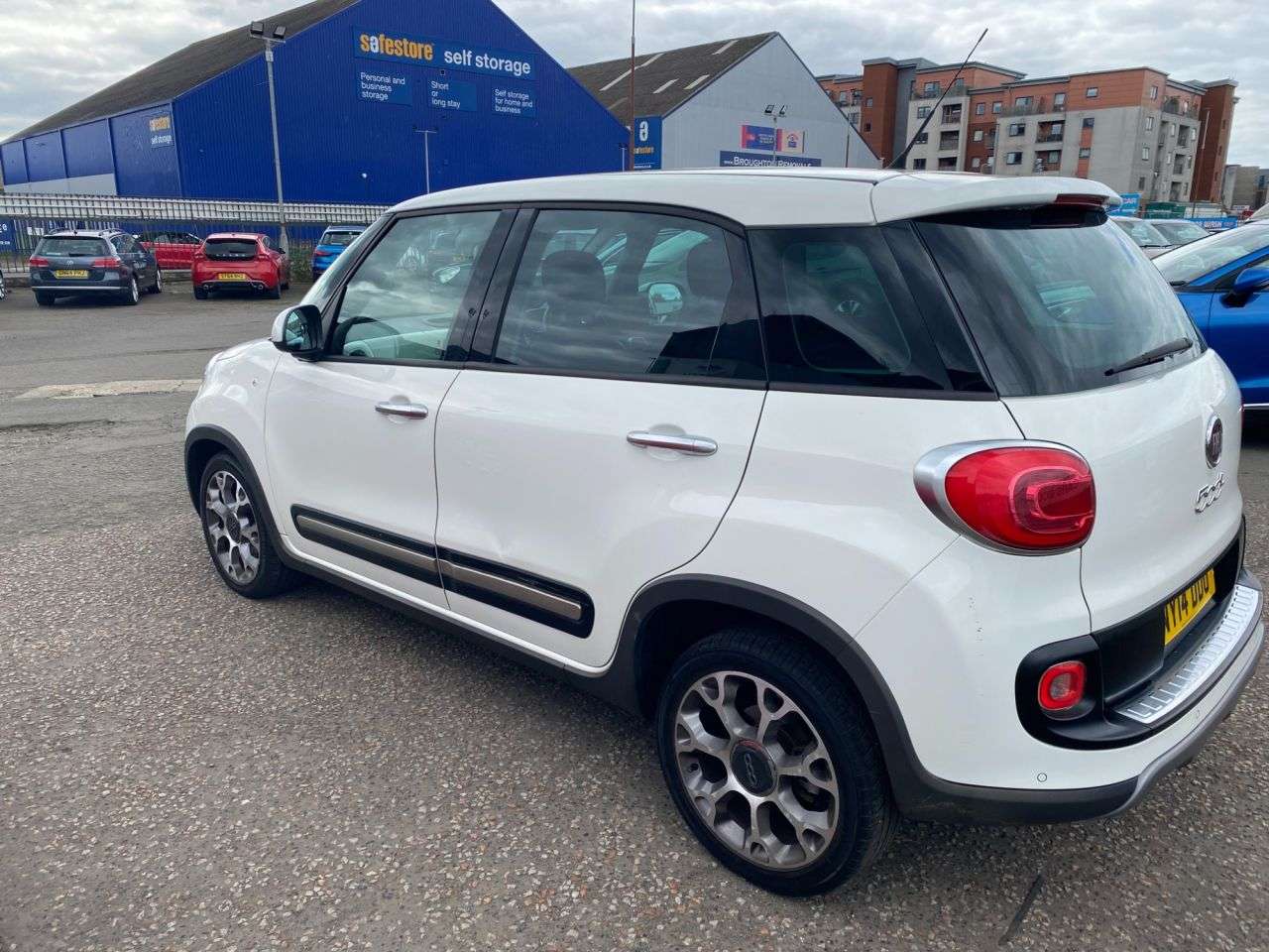 2014 FIAT 500L 2014 FIAT 500L