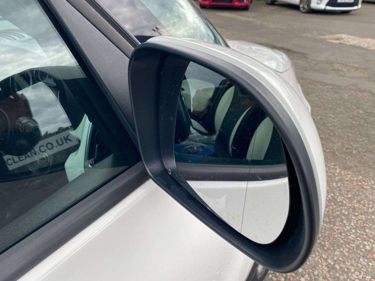 2014 FIAT 500L 2014 FIAT 500L