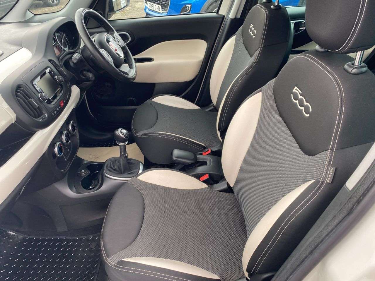 2014 FIAT 500L 2014 FIAT 500L