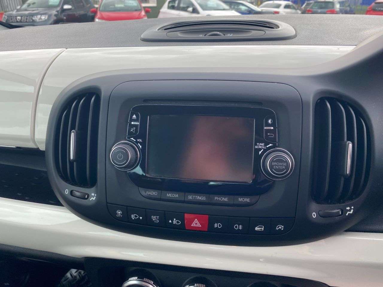 2014 FIAT 500L 2014 FIAT 500L